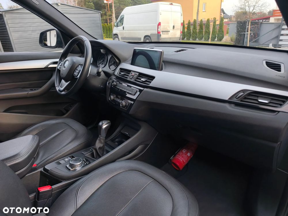 BMW X1 sDrive18d Advantage sport - 26
