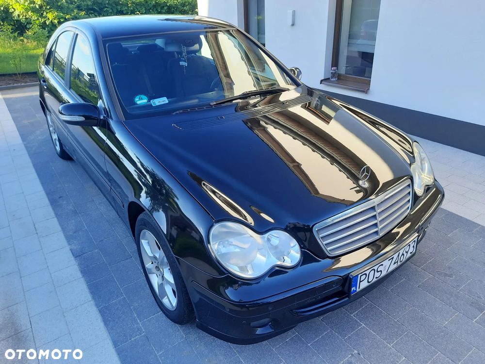 Mercedes-Benz Klasa C 180 Kompressor Sport Edition - 8