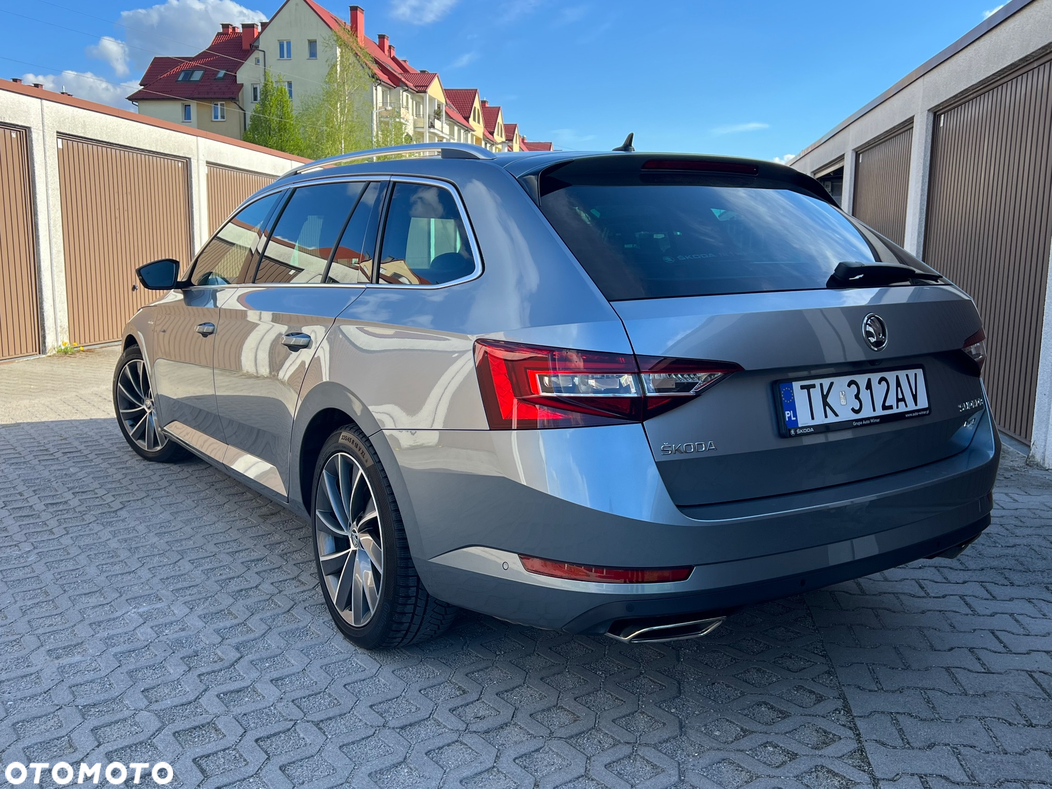 Skoda Superb 2.0 TSI 4x4 L&K DSG - 6