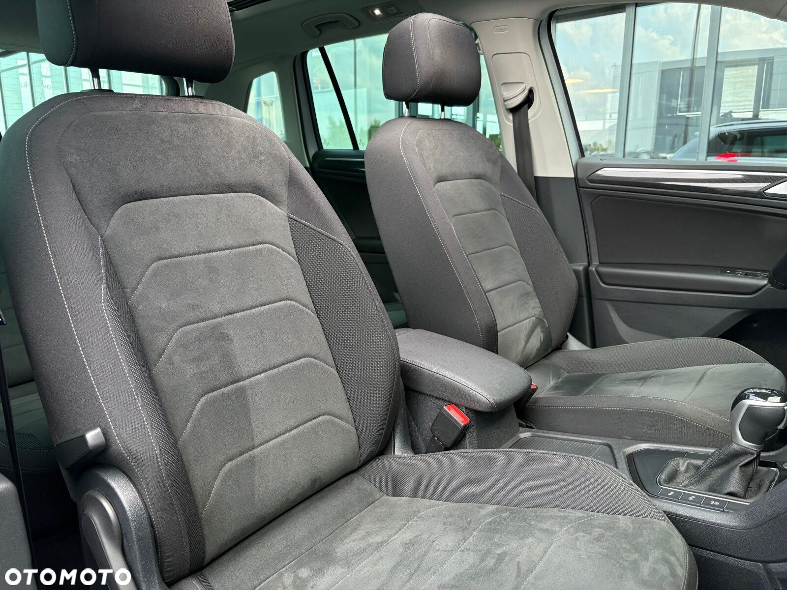 Volkswagen Tiguan 1.5 TSI EVO Elegance DSG - 16
