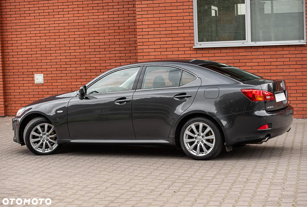 Lexus IS 250 Prestige - 14