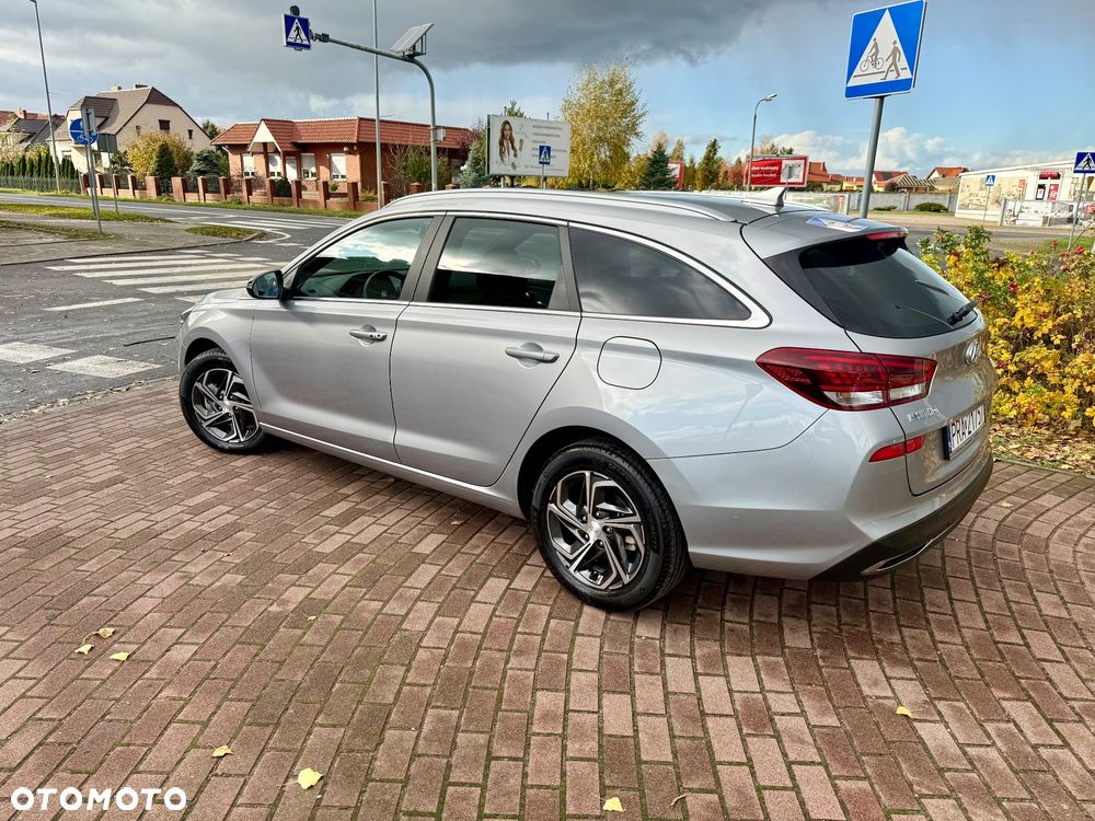 Hyundai i30 1.5 T-GDI 48V-Hybrid Prime - 3