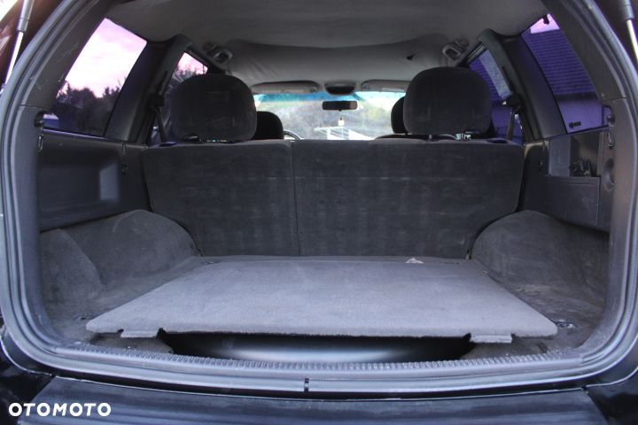 Jeep Grand Cherokee - 22