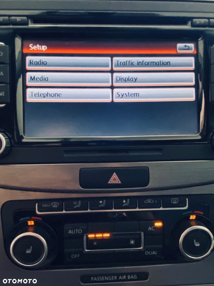 Volkswagen Passat - 8