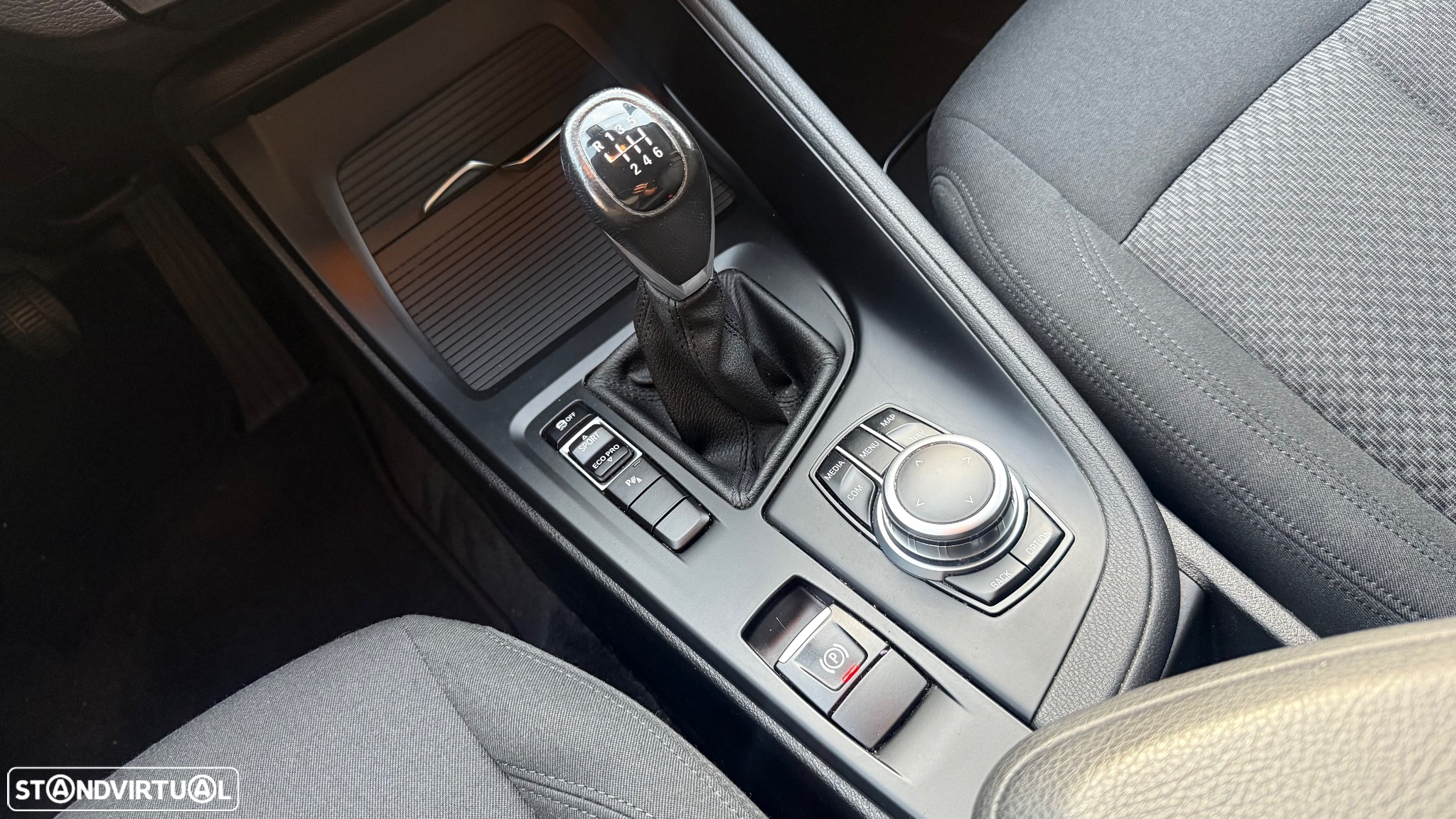BMW X1 16 d sDrive Line Sport - 14
