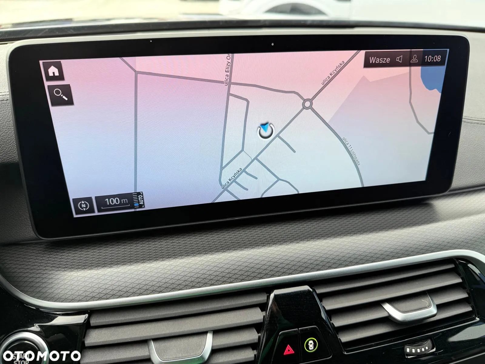 BMW Seria 5 530e Touring - 27