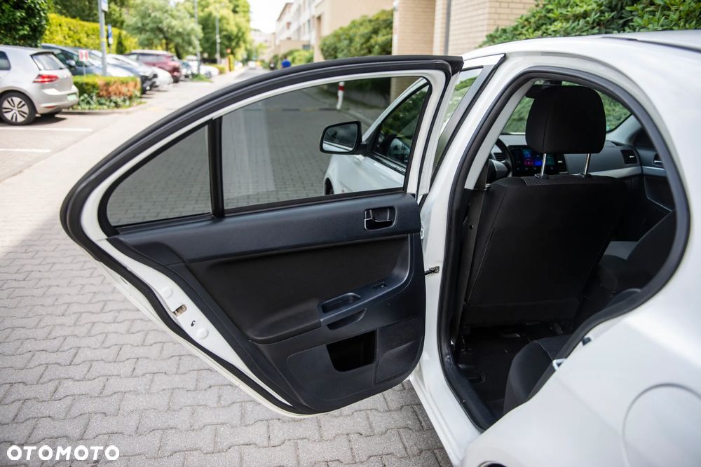 Mitsubishi Lancer 1.6 ClearTec - 18