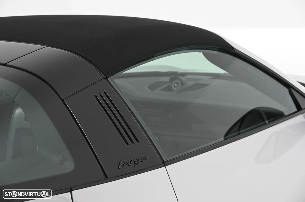Porsche 911 (992) Targa 4 GTS PDK - 14