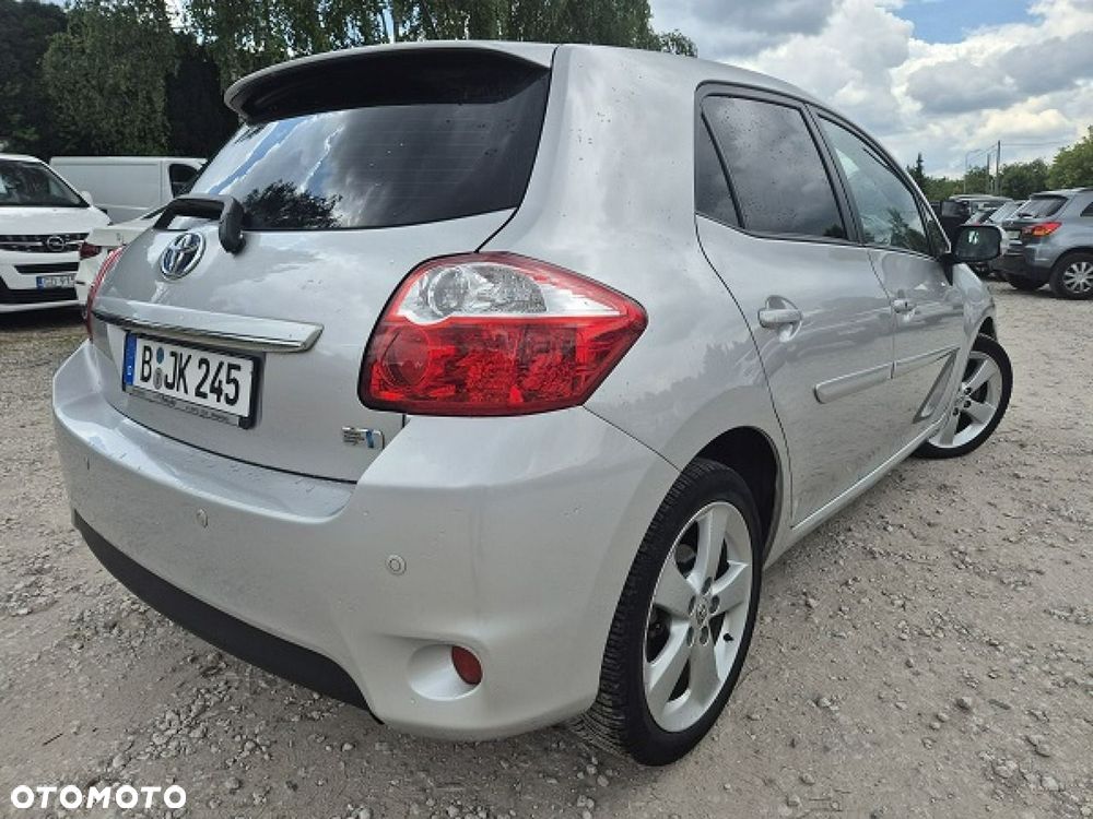 Toyota Auris - 3