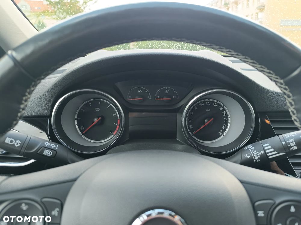 Opel Astra 1.4 Turbo Innovation - 13