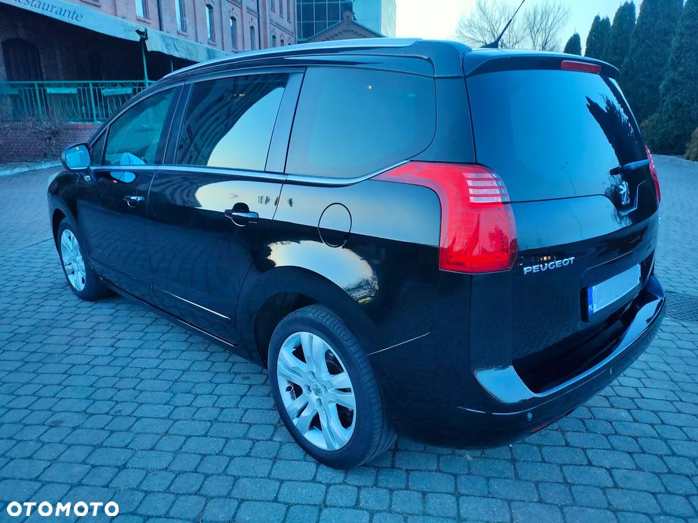 Peugeot 5008 2.0 HDi Allure 7os - 19