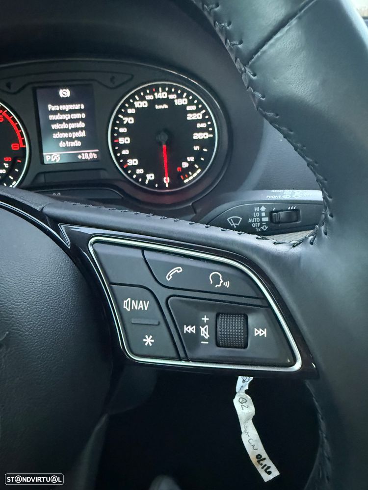 Audi Q2 30 TDI S tronic design - 21