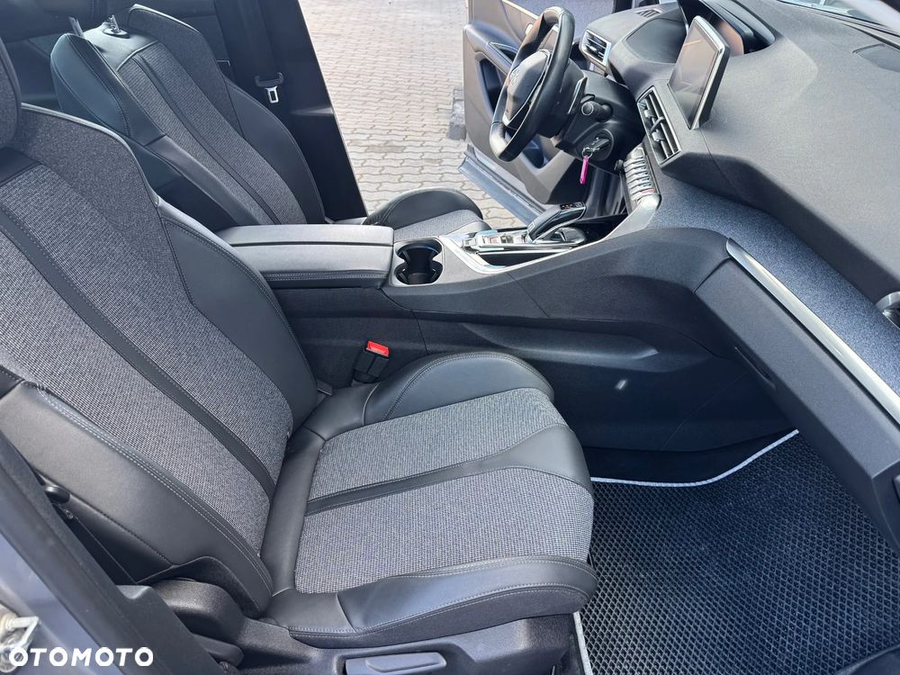 Peugeot 3008 1.5 BlueHDi Allure S&S EAT8 - 15