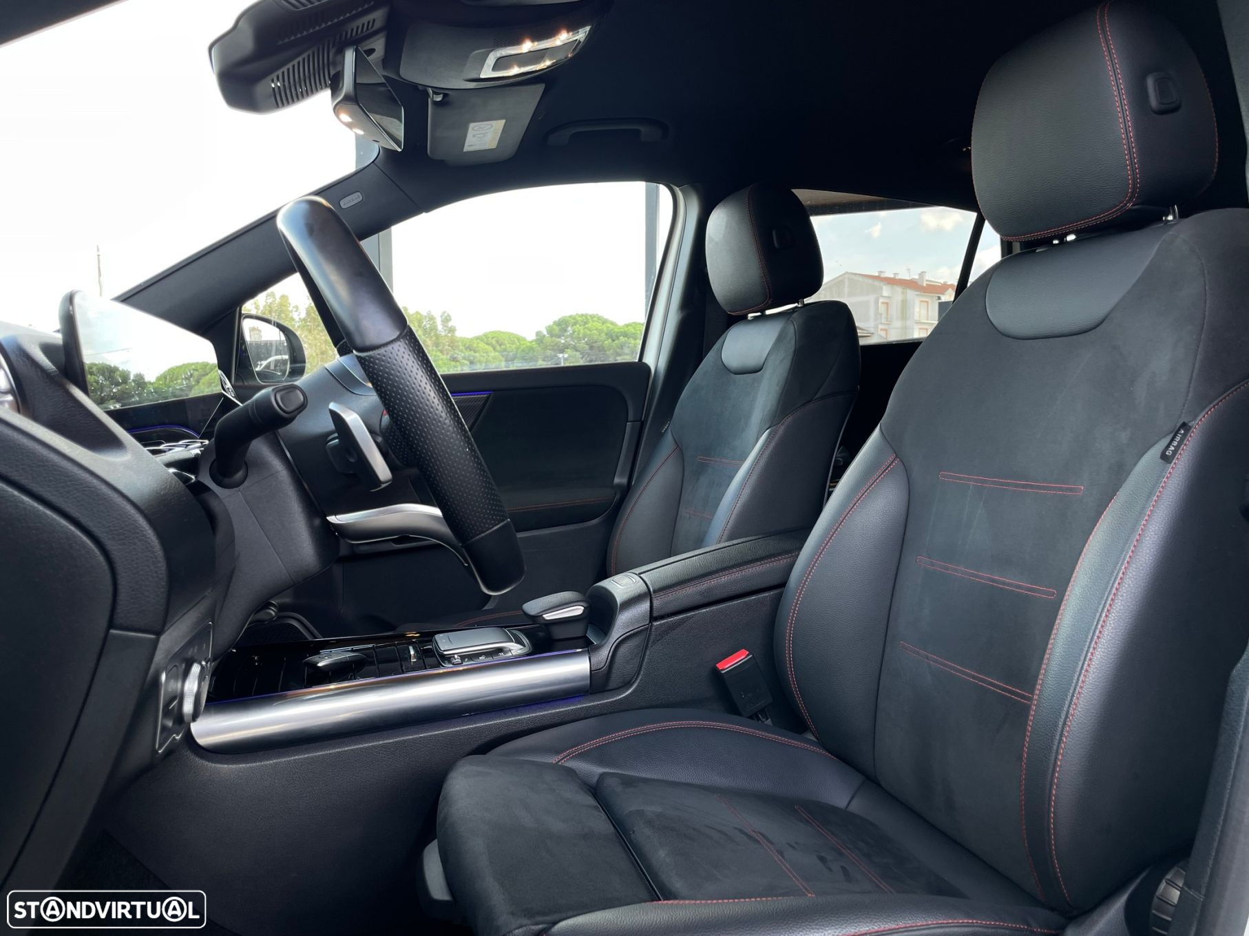 Mercedes-Benz GLA 250 e AMG Line - 12