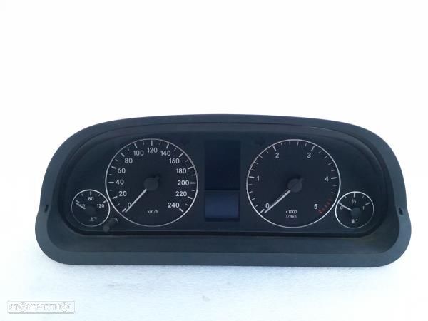 Quadrante / Conta Rotaçoes Mercedes-Benz A-Class (W169) - 1