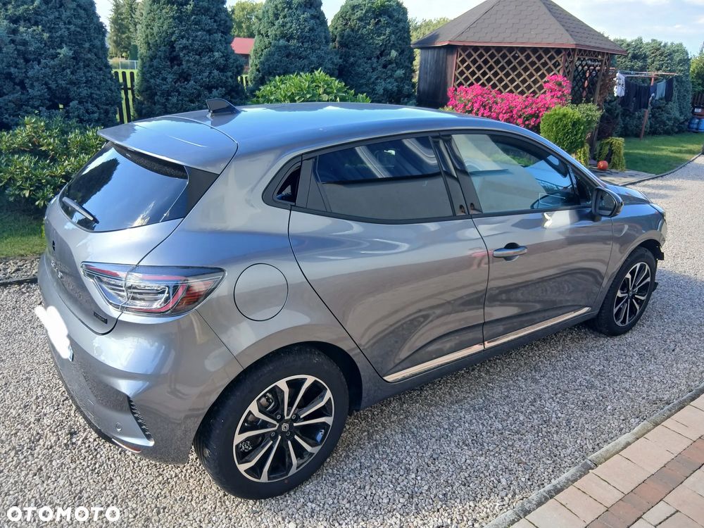 Renault Clio - 1