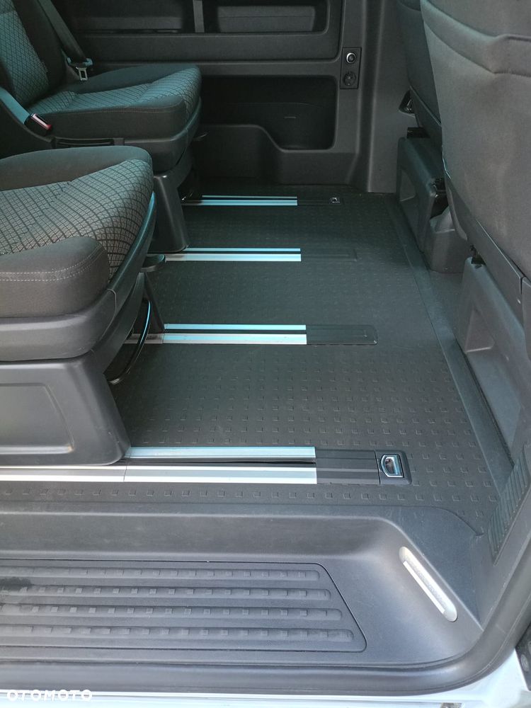 Volkswagen California - 13