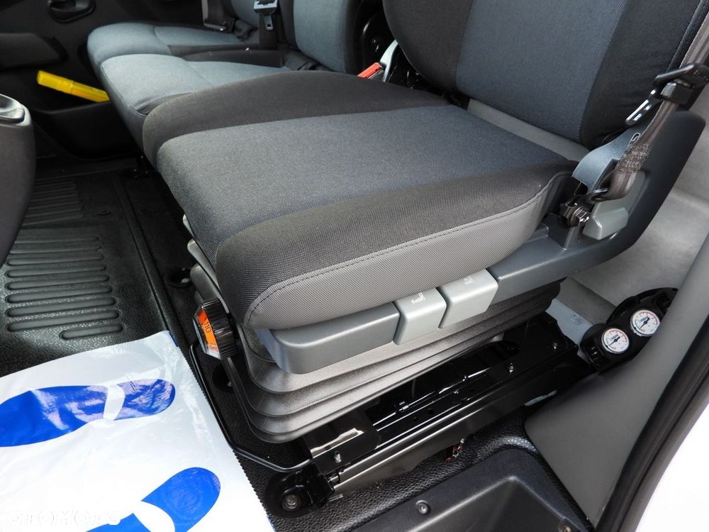 Renault MASTER PLANDEKA 10 PALET WEBASTO TEMPOMAT LEDY PNEUMATYKA KLIMATYZACJA  165KM - 30