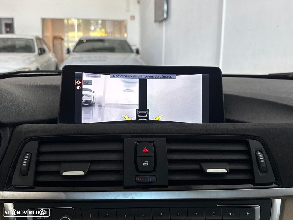 BMW 328 i Auto Pack M - 39