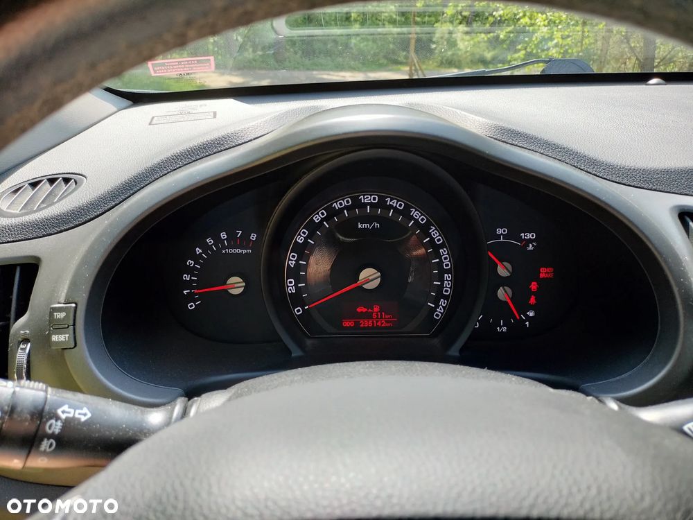 Kia Sportage 1.6 GDI L 2WD - 12