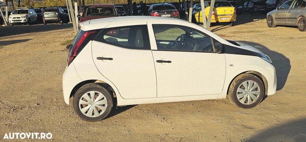 Toyota Aygo 1.0 VVY-I 5 usi X - 4