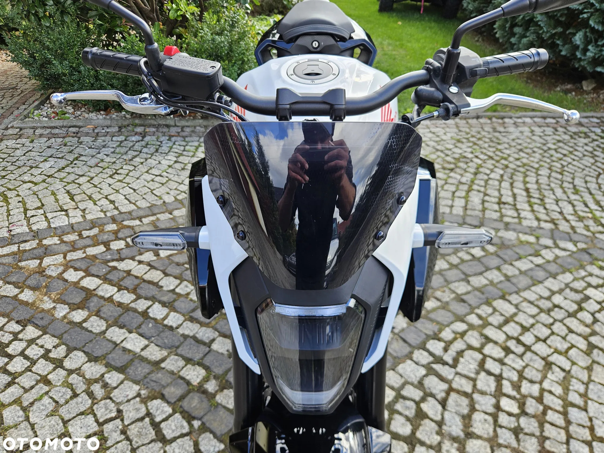 Honda CB - 24