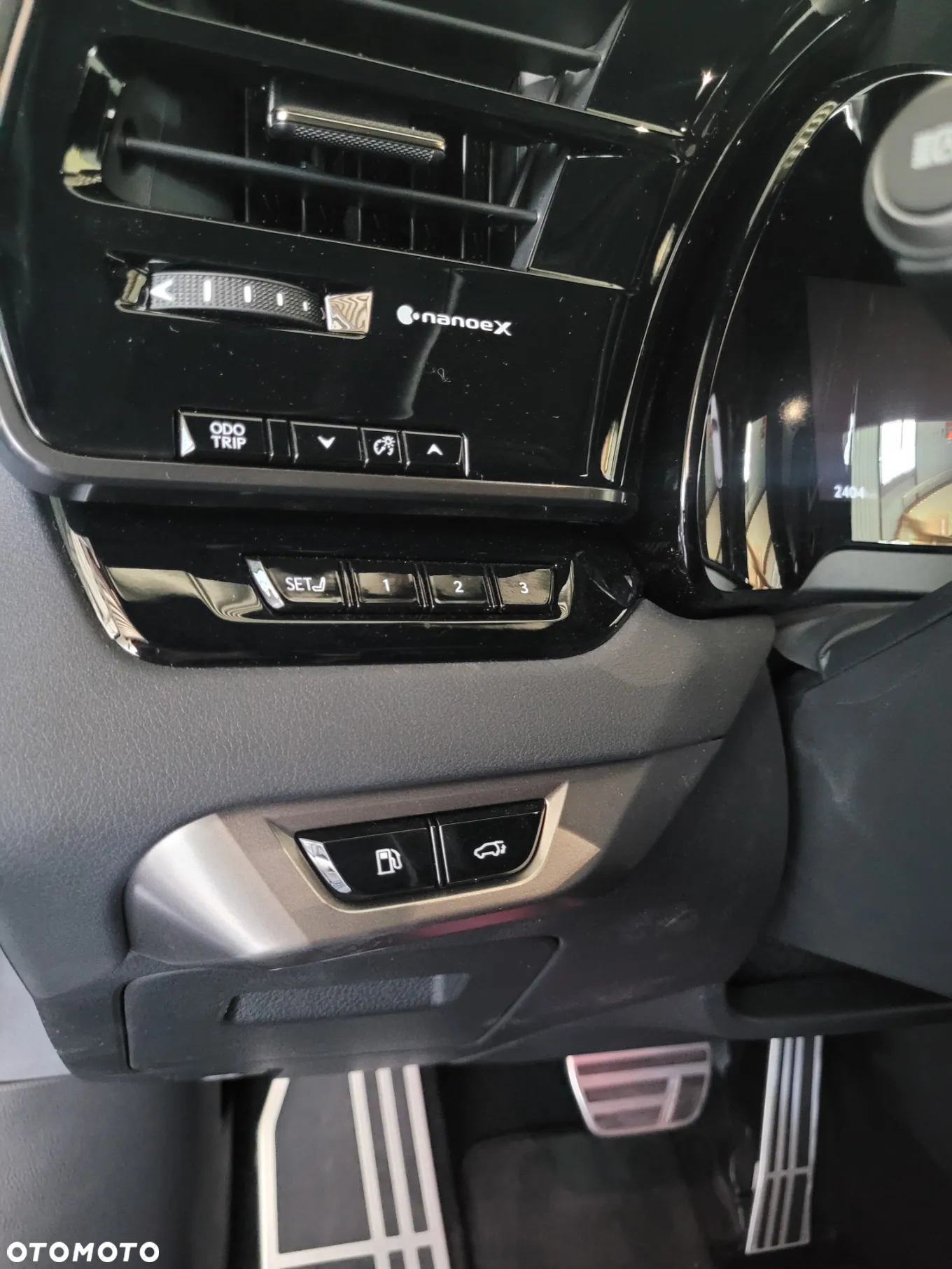 Lexus RX 500h F Sport - 12