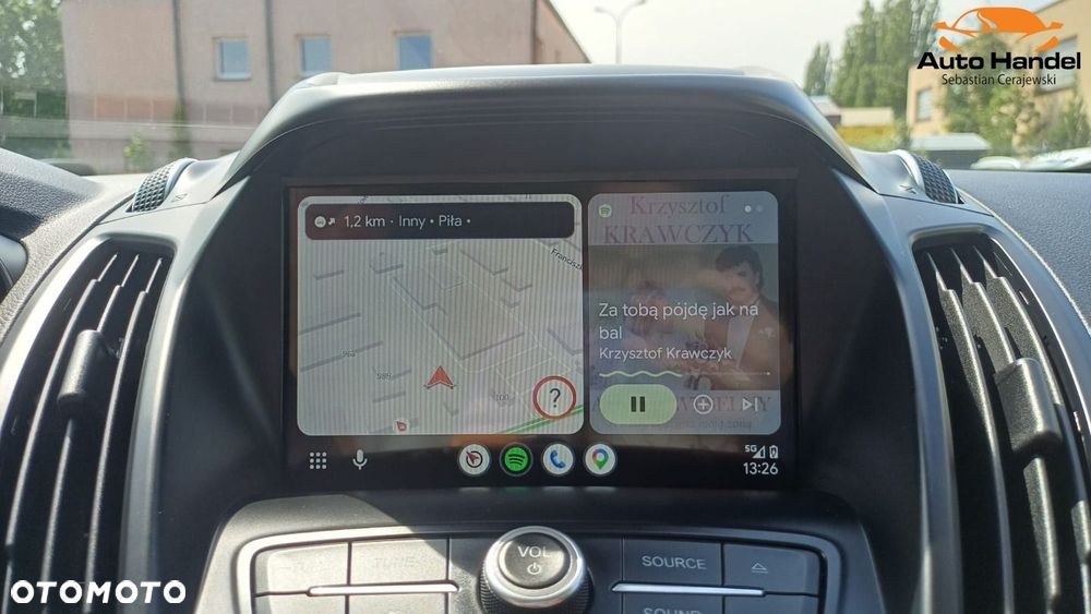 Ford Kuga 1.5 EcoBoost 2x4 Titanium - 36