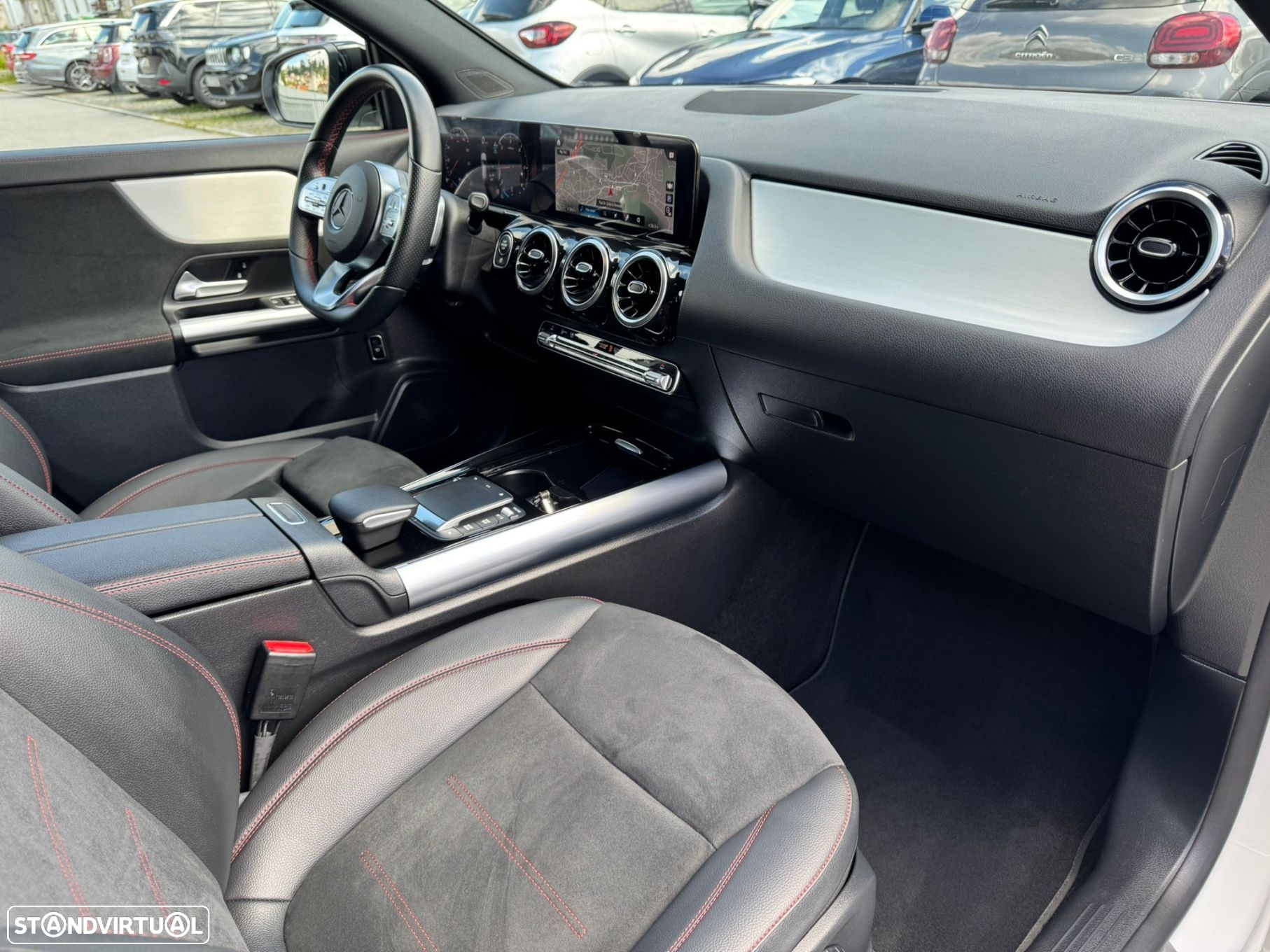 Mercedes-Benz GLA 180 d AMG Line - 15