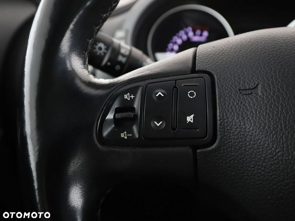 Kia Sportage 1.6 GDI L 2WD - 31