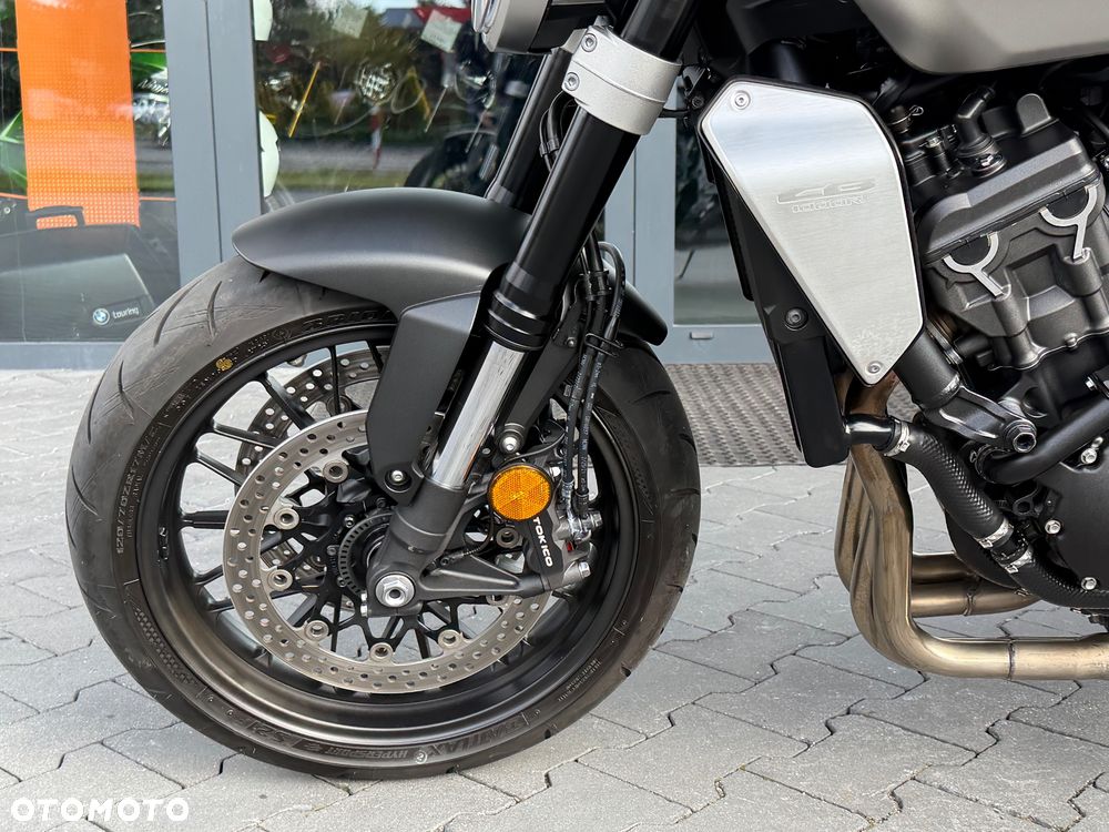 Honda CB - 34