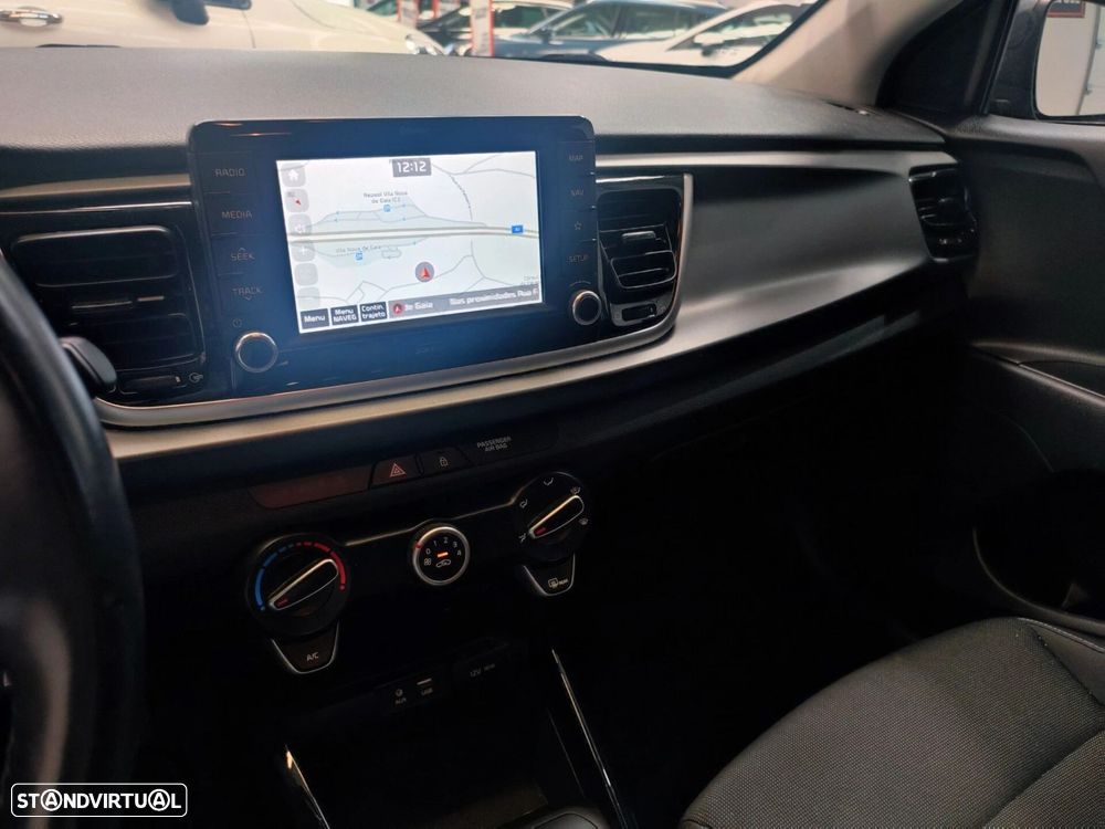 Kia Rio 1.4 CRDi 90 Platinum Edition - 34