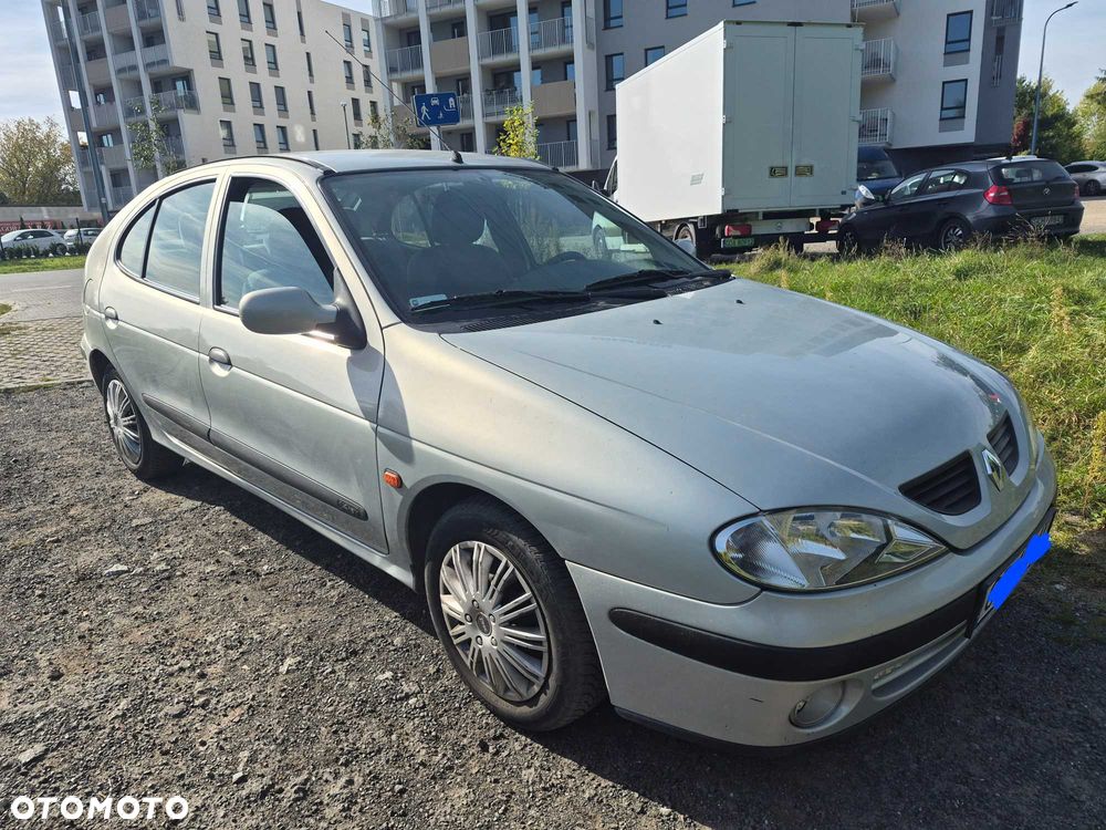 Renault Megane - 1