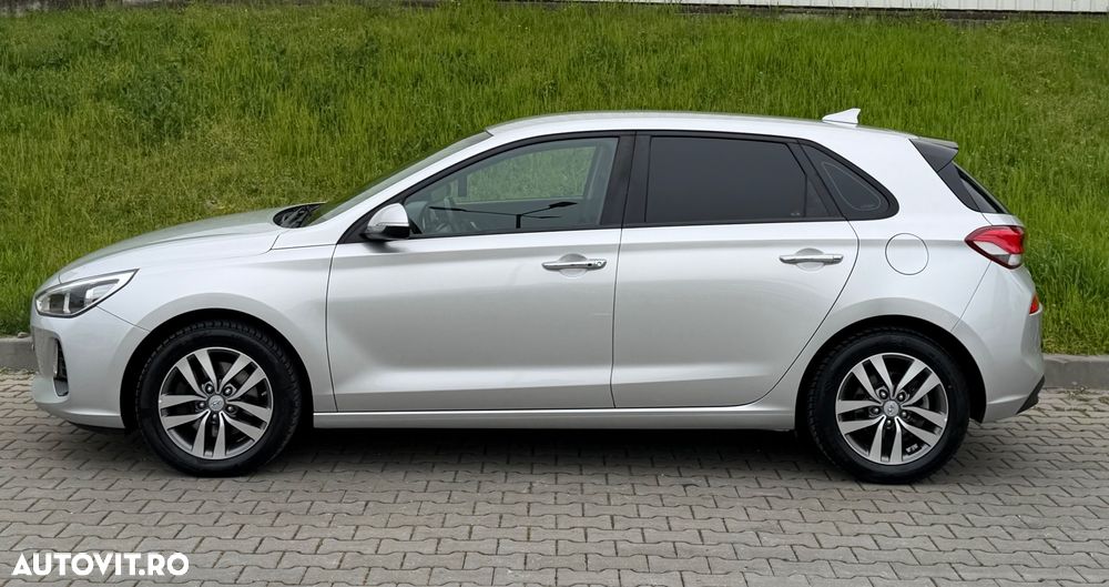 Hyundai i30 1.6 CRDI Premium - 21