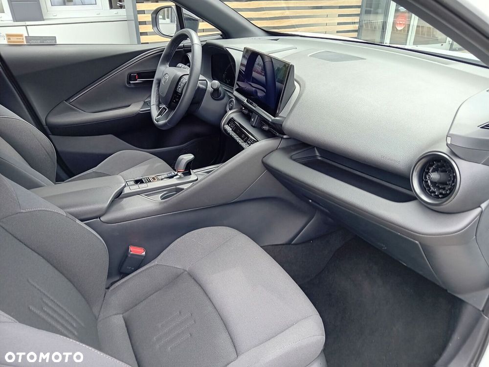 Toyota C-HR - 18