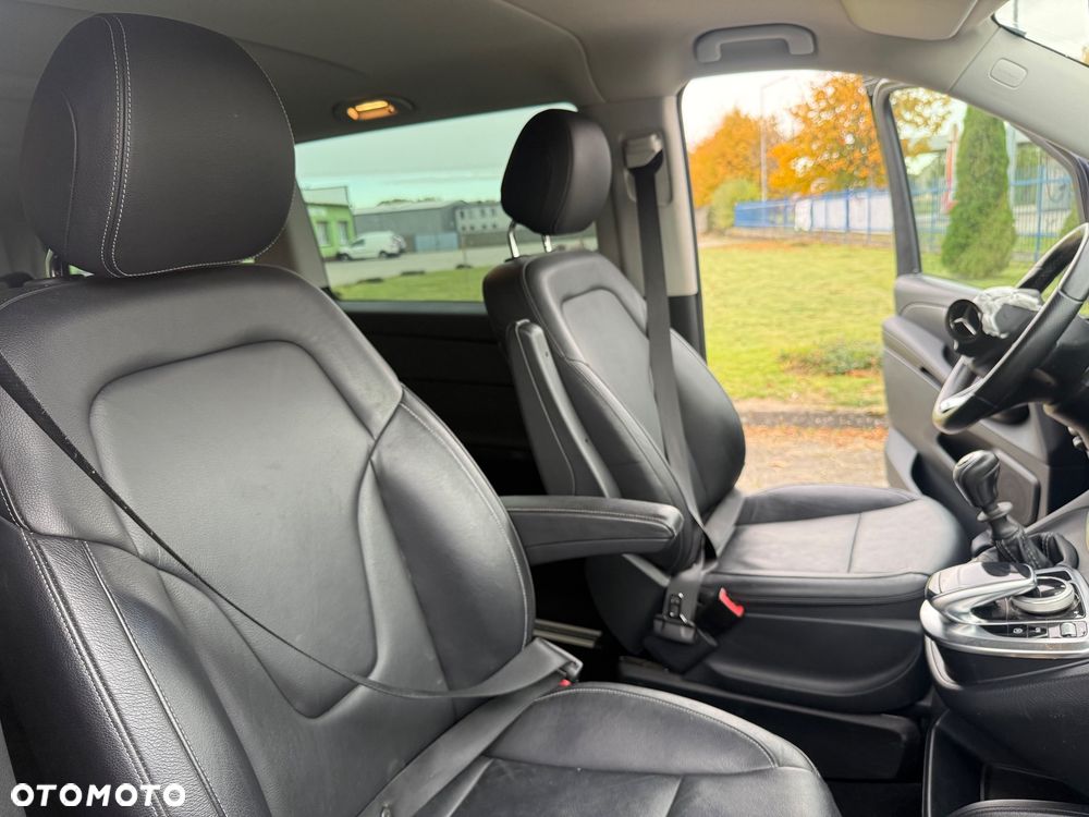 Mercedes-Benz Klasa V 2015