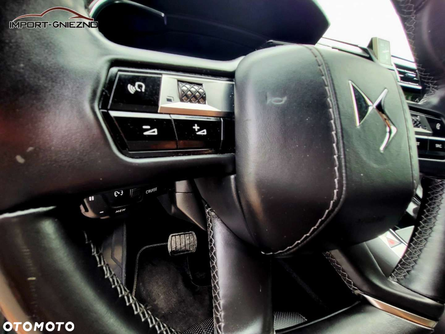 DS Automobiles DS 7 Crossback - 10