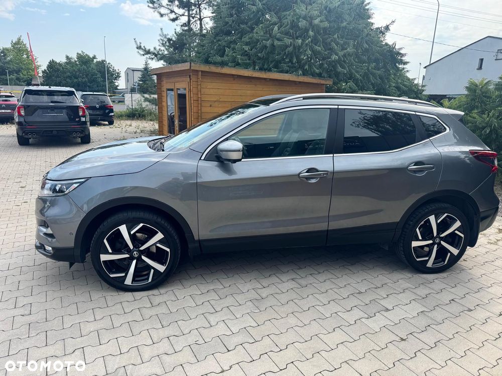 Nissan Qashqai - 2