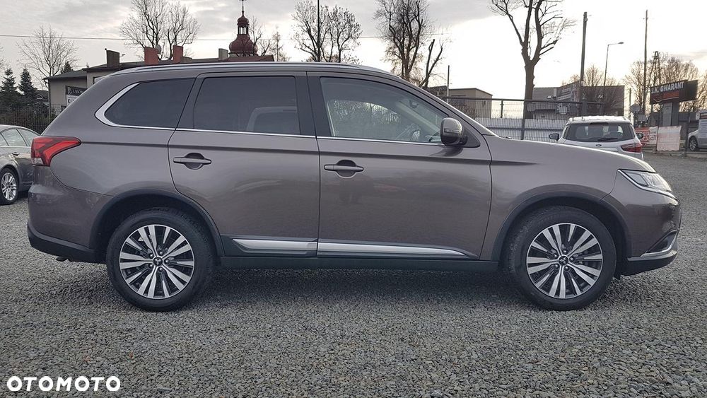 Mitsubishi Outlander 2.0 2WD CVT Spirit - 7