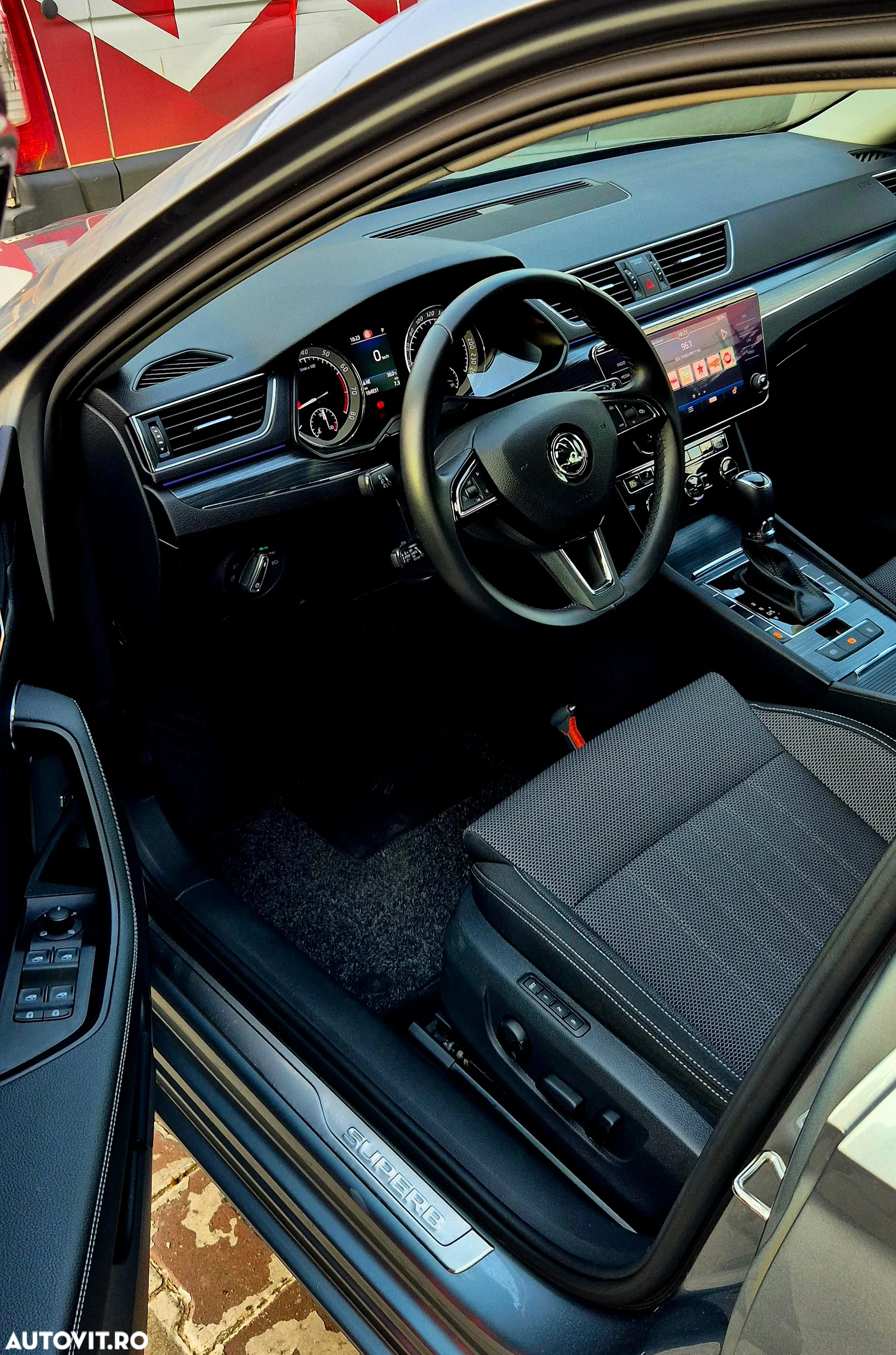 Skoda Superb 1.5 TSI DSG Style - 6