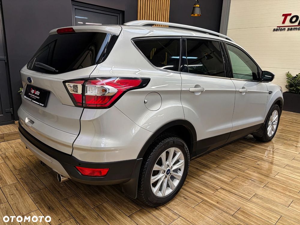Ford Kuga - 8