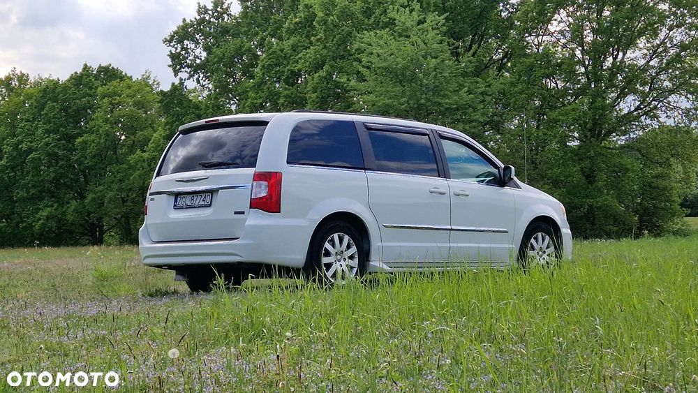 Chrysler Town & Country 3.6 Touring - 7
