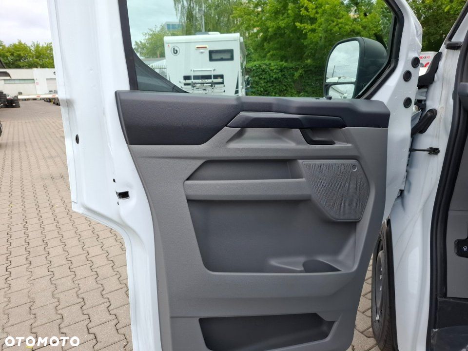 Ford Transit Custom - 13
