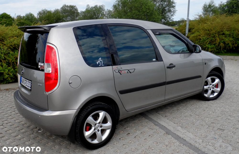 Skoda Roomster 1.4 16V Comfort - 6