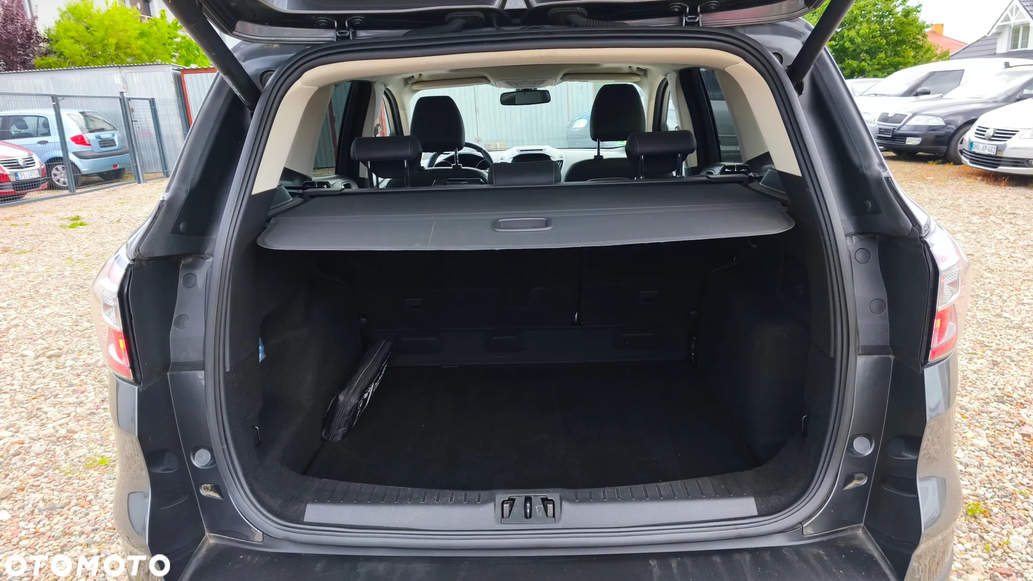 Ford Kuga 1.5 EcoBoost 2x4 Titanium - 31