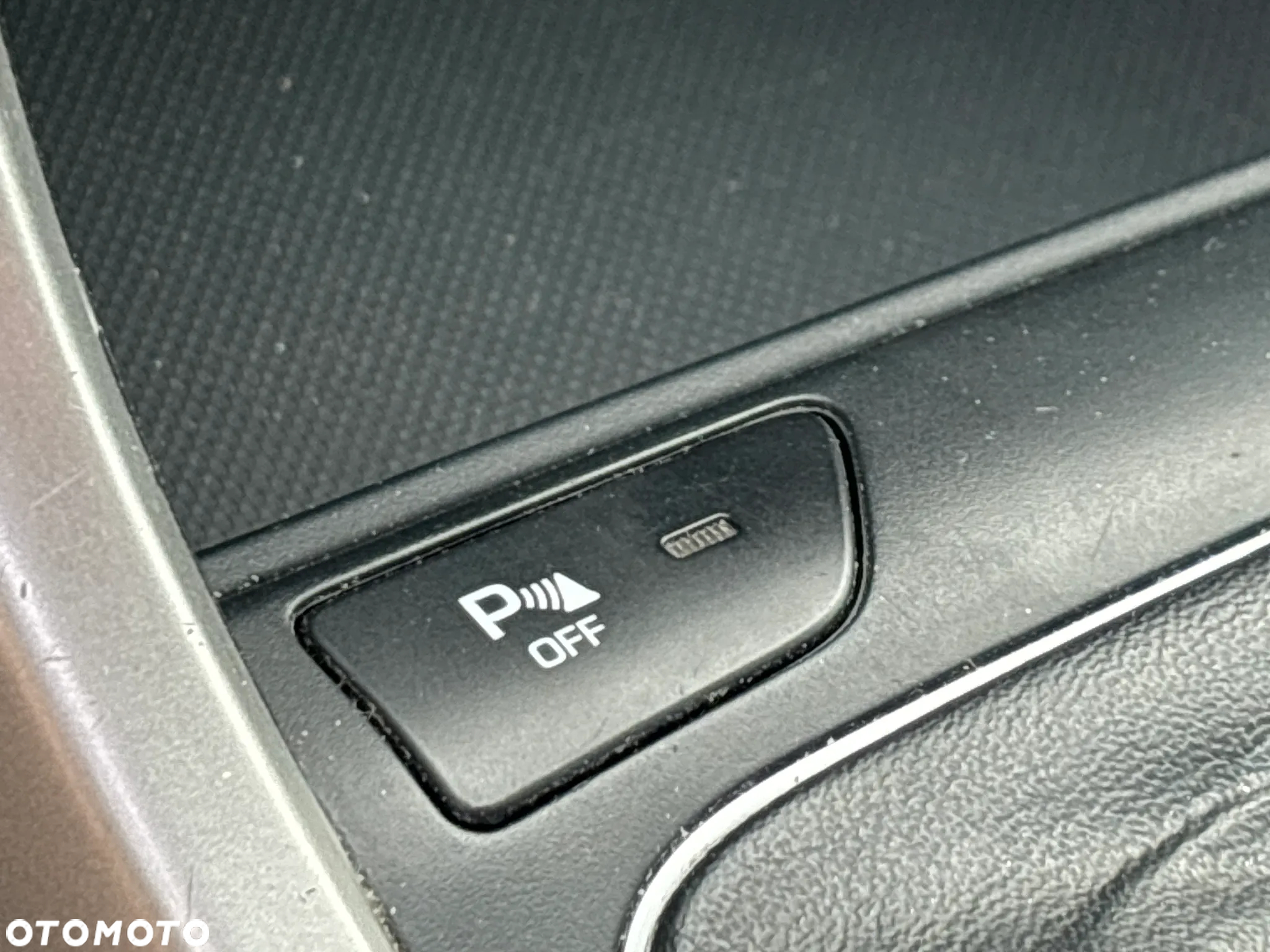 Hyundai i30 1.4 Comfort - 27