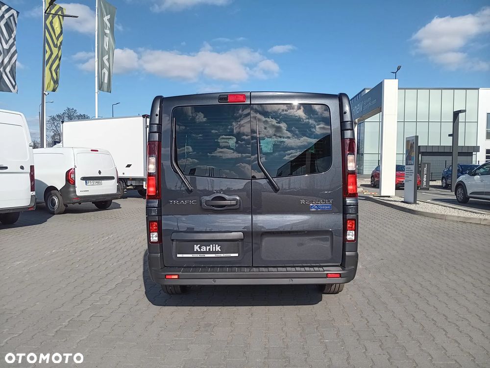 Renault Trafic - 8