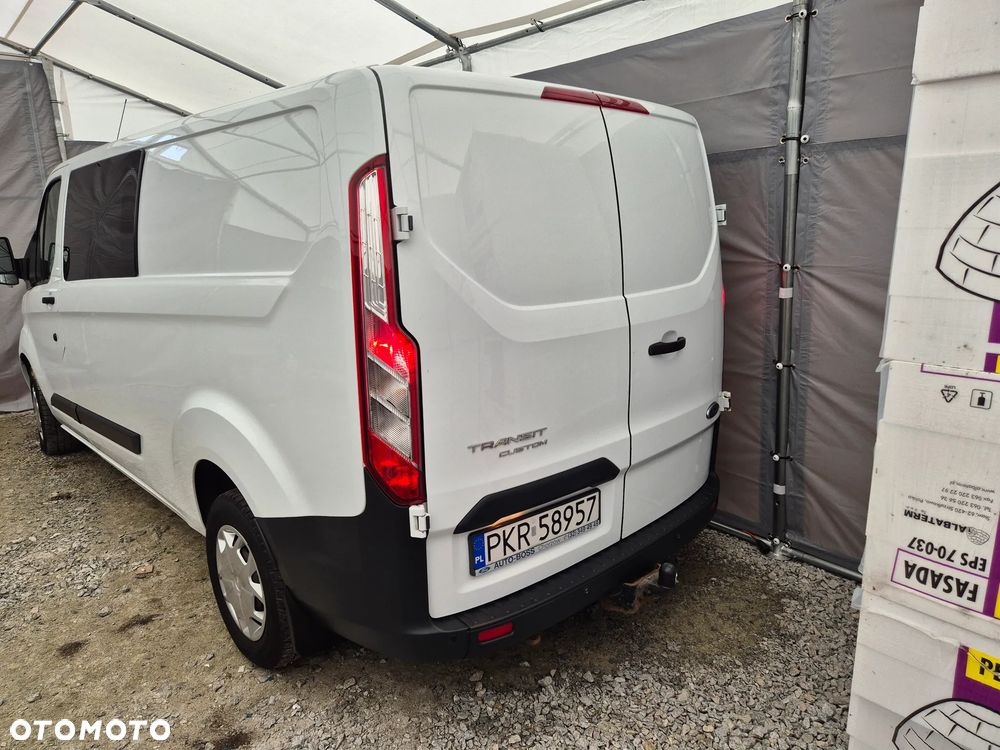Ford TRANSIT CUSTOM - 3