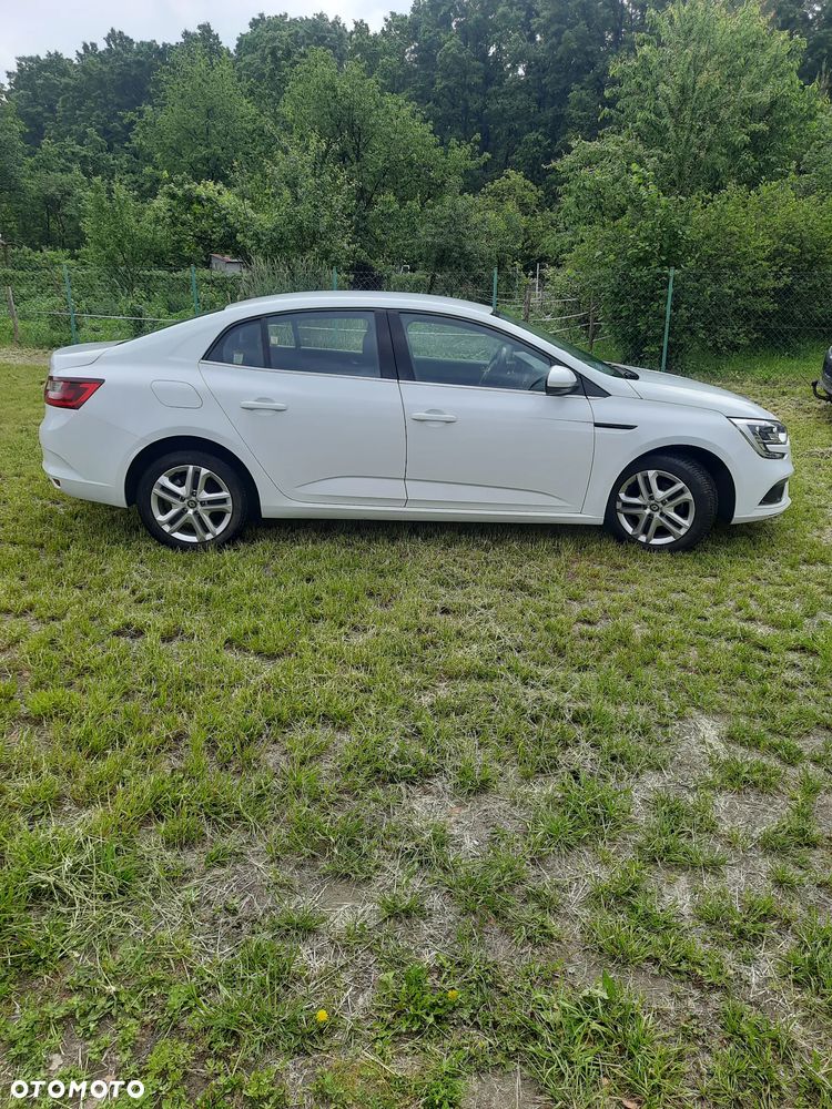 Renault Megane 1.6 SCe Business - 4