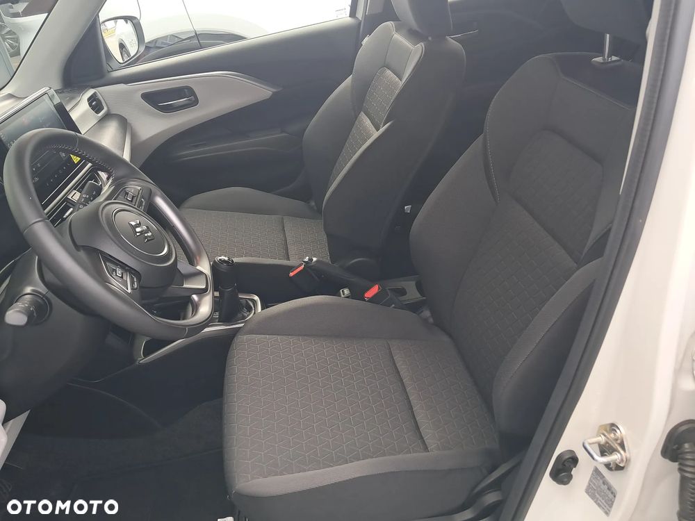 Suzuki Swift - 22